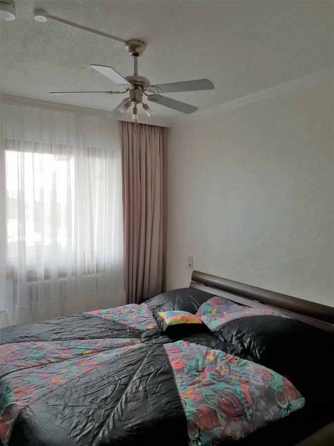 Ferienwohnung 60 qm mit Aussicht in Konz Exterior foto